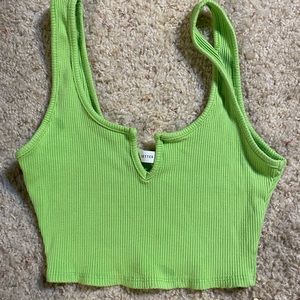 Bright green crop top 🍏